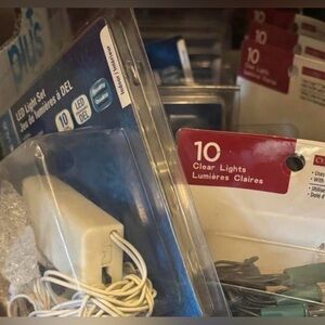 🔥 3 FOR $5 🔥 4 SETS OF CLEAR LIGHTS AND 9 SETS OF LED LIGHTS